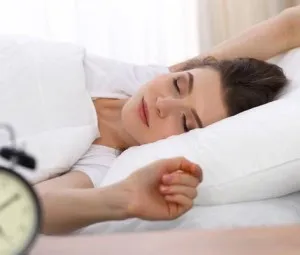 Có phải ngủ gối càng cao càng tốt không?