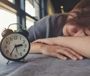 Ngủ trưa có lợi gì?