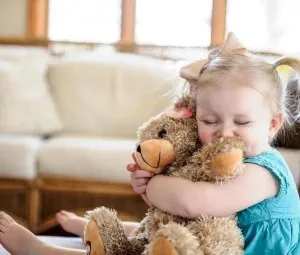 Từ đâu trẻ thích thú nhồi bông?
