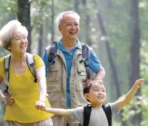 Vì sao con người không sống hết tuổi thọ tự nhiên?