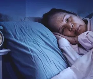 Vì sao ở người có tuổi, nhu cầu ngủ lại ít đi?