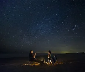 Vì sao tối mùa hè nhìn thấy sao nhiều hơn mùa đông?