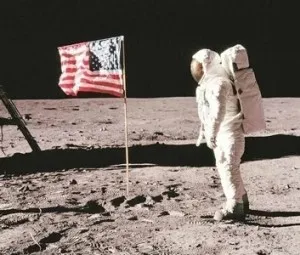 Thế nào là kế hoạch Apollo đổ bộ Mặt trăng?