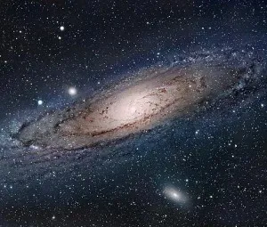 Vì sao nói vũ trụ hữu hạn mà vô biên?