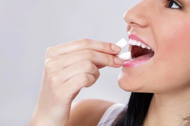 Vì sao việc nhai kẹo cao su lại có ích?